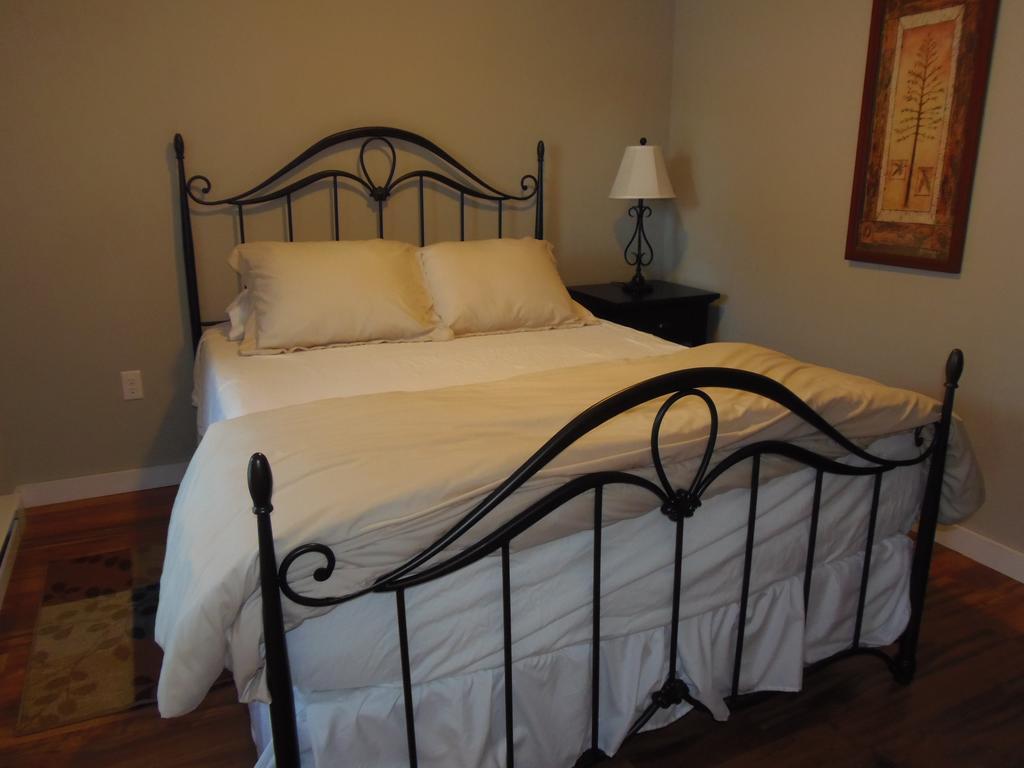 Strictly Moose Luxury Vacation Suites Gorham Chambre photo